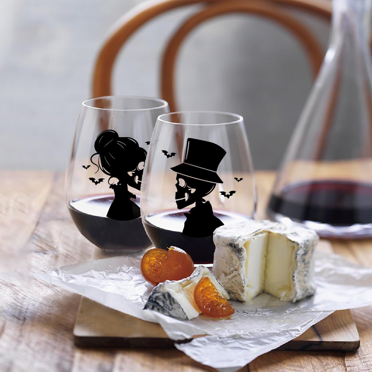 Perfectinsoy Skull Wine Glass 2 Piece with Gift Box, Zombie Design, Valentine's Day Autumn Halloween, Anniversary Wedding Gifts, Couple Gifts for Boyfriend and Girlfriend. (Skull Set of 2)