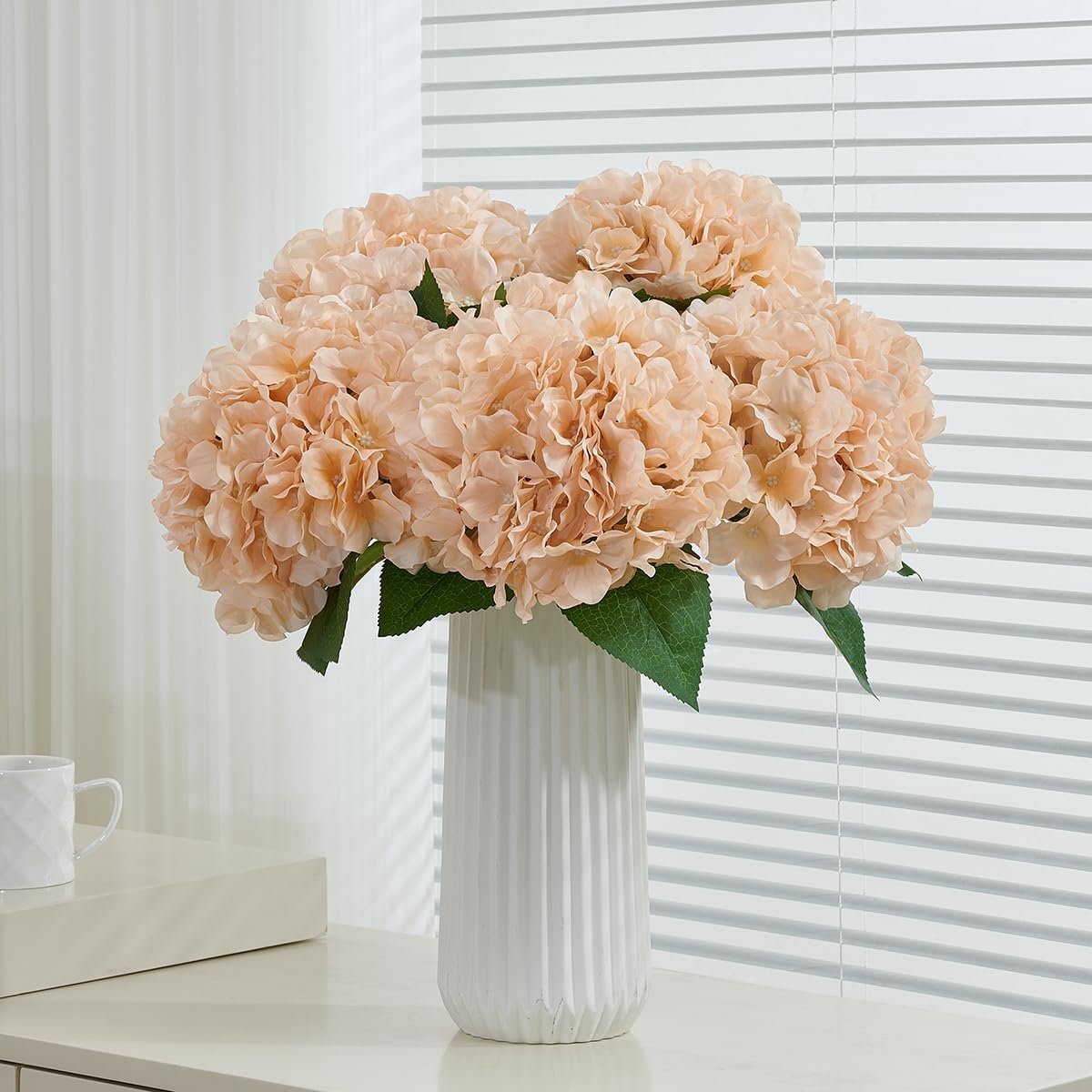 8pcs Fake Flowers Silk Hydrangea Artificial Flowers Bouquets Faux Hydrangea Stems for Home Table Centerpieces Wedding Party Decoration