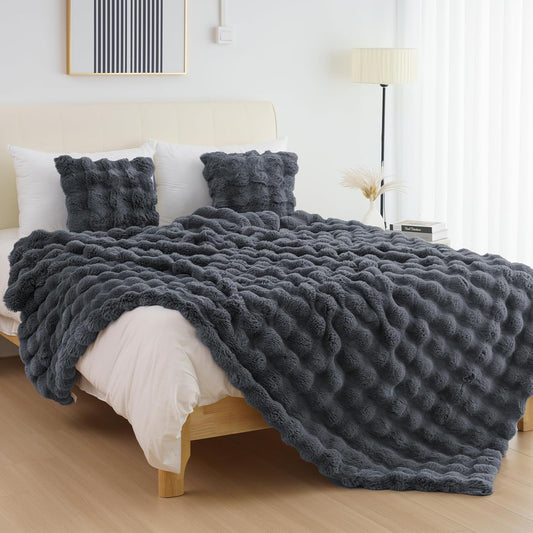 Cozy Faux Fur Throw Blanket for Bed-Warm Fuzzy Throw Blanket, Soft Plush Thick Bubble Blankets for Bedroom and Living Room, Furry Luxury Blanket, 90 x 108, Grey
