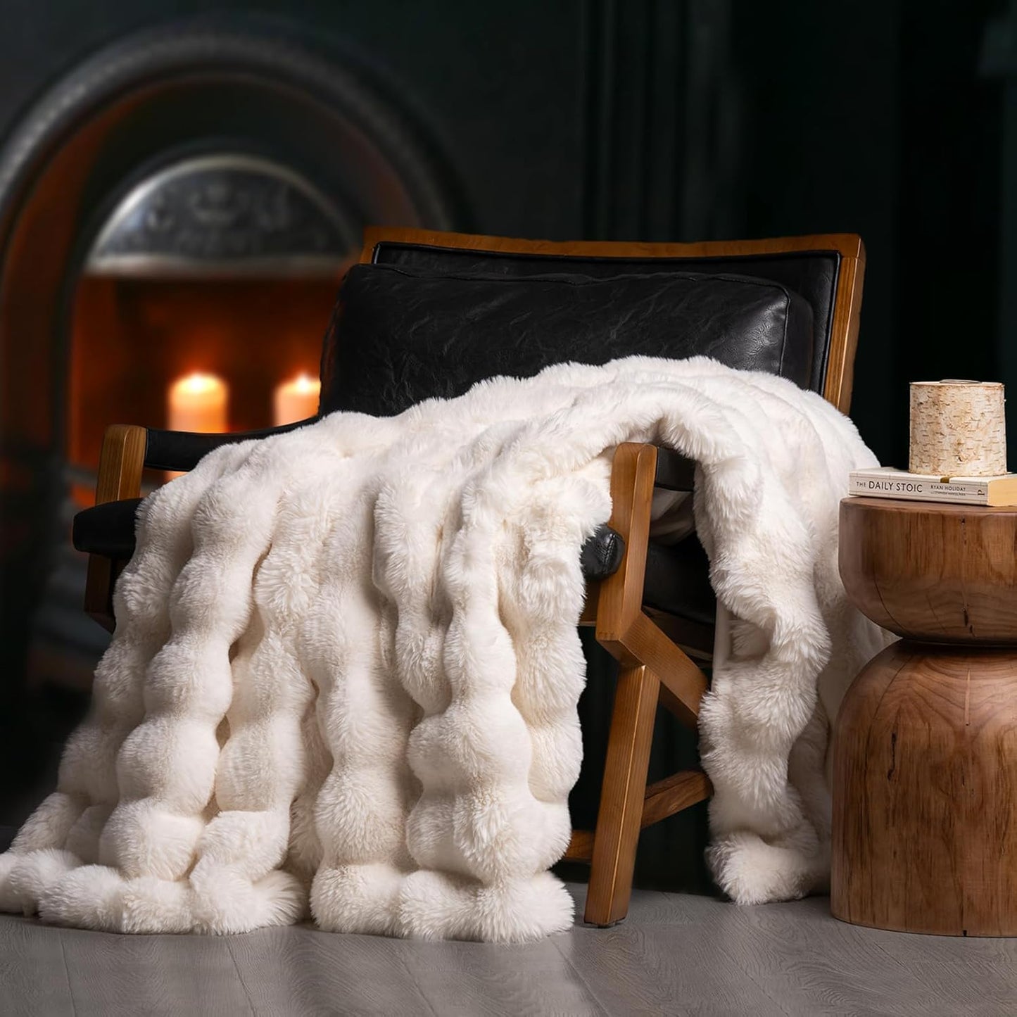 EVERGRACE Ultra Soft Luxury Fluffy Ridgeline Faux Rabbit Fur Throw Blanket, Thick Warm Bubble Throw for Bed, Cozy Plush Reversible Blankets for Couch, Chair, Sofa, Ivory White, 80x90 Inches, 870 GSM