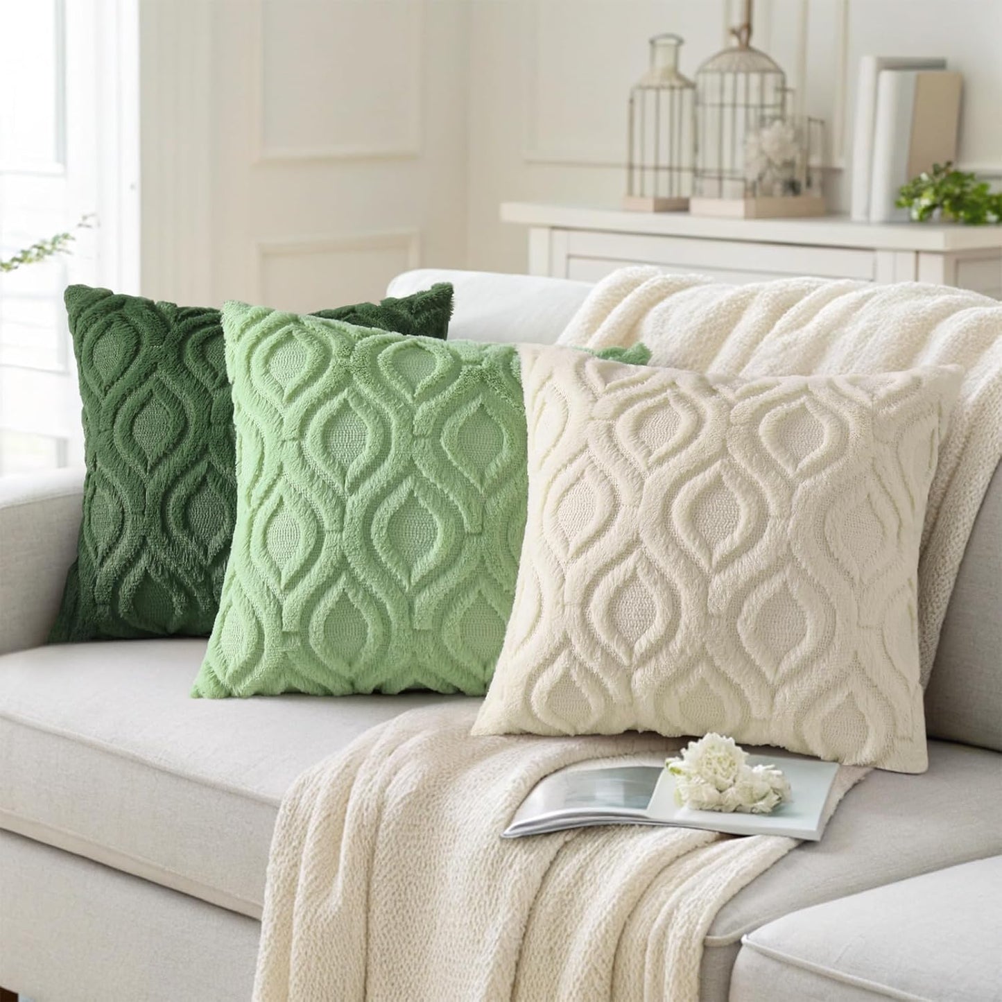 decorUhome Fall Throw Pillow Covers 26x26 Inch Set of 2, Soft Plush Decorative Faux Fur Beige Solid Couch Pillow Covers, Accent Farmhouse Neutral Square Euro Pillow Cases for Sofa Bed Living Room