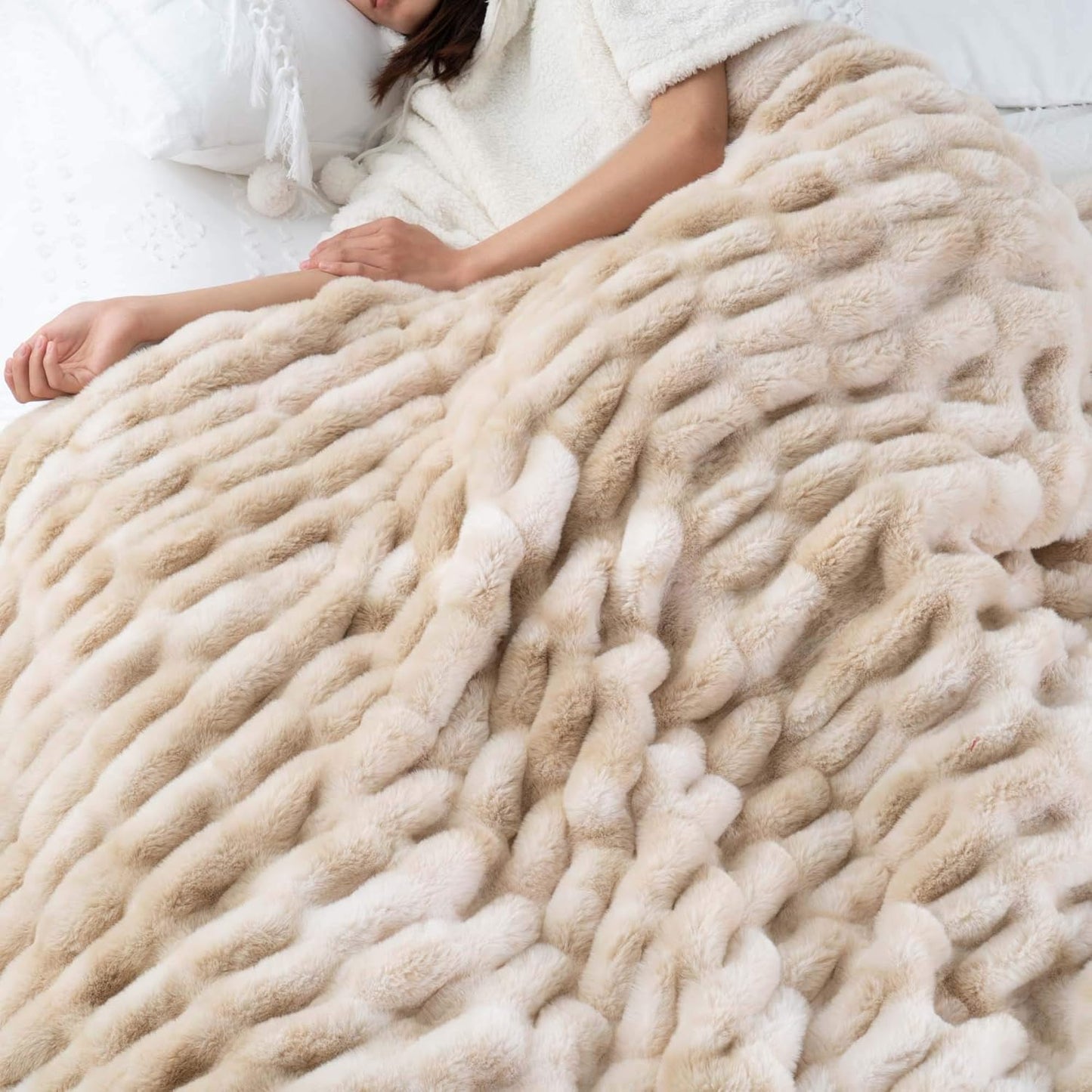 BATTILO HOME Ruched Luxurious Soft Beige Faux Fur Throw Blanket Fuzzy Plush Elegant with Reversible Mink Blanket for Sofa,Chair, Couch, Living Room, Home Decorative Blanket Tie dye (Beige, 50"x60")