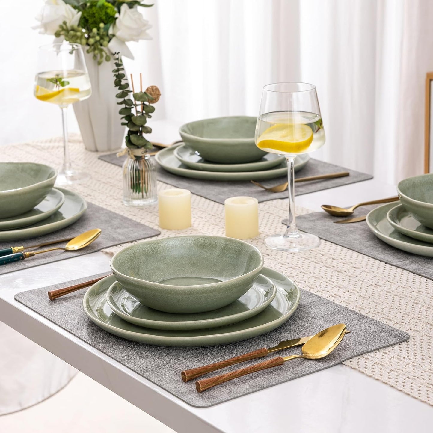 AmorArc Ceramic Dinnerware Sets,Handmade Reactive Glaze Stoneware Plates and Bowls Set,Highly Scratch Resistant | Dishwasher & Microwave Safe,Service for 6 (18pc)