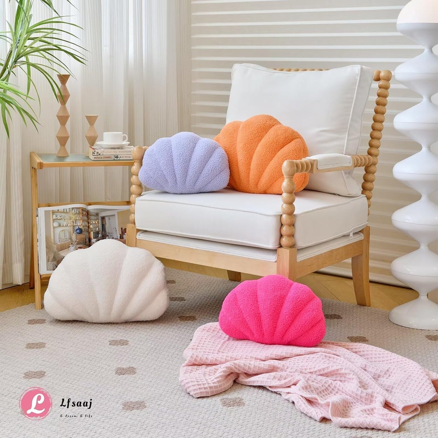 Ivory Seashell Throw Pillows, Shell Shaped Throw Pillows, 13 Inch Soft Home Decorative Pillow Plush Cushion for Bed Couch Living Sofa Room Decor Accent Throw Pillow