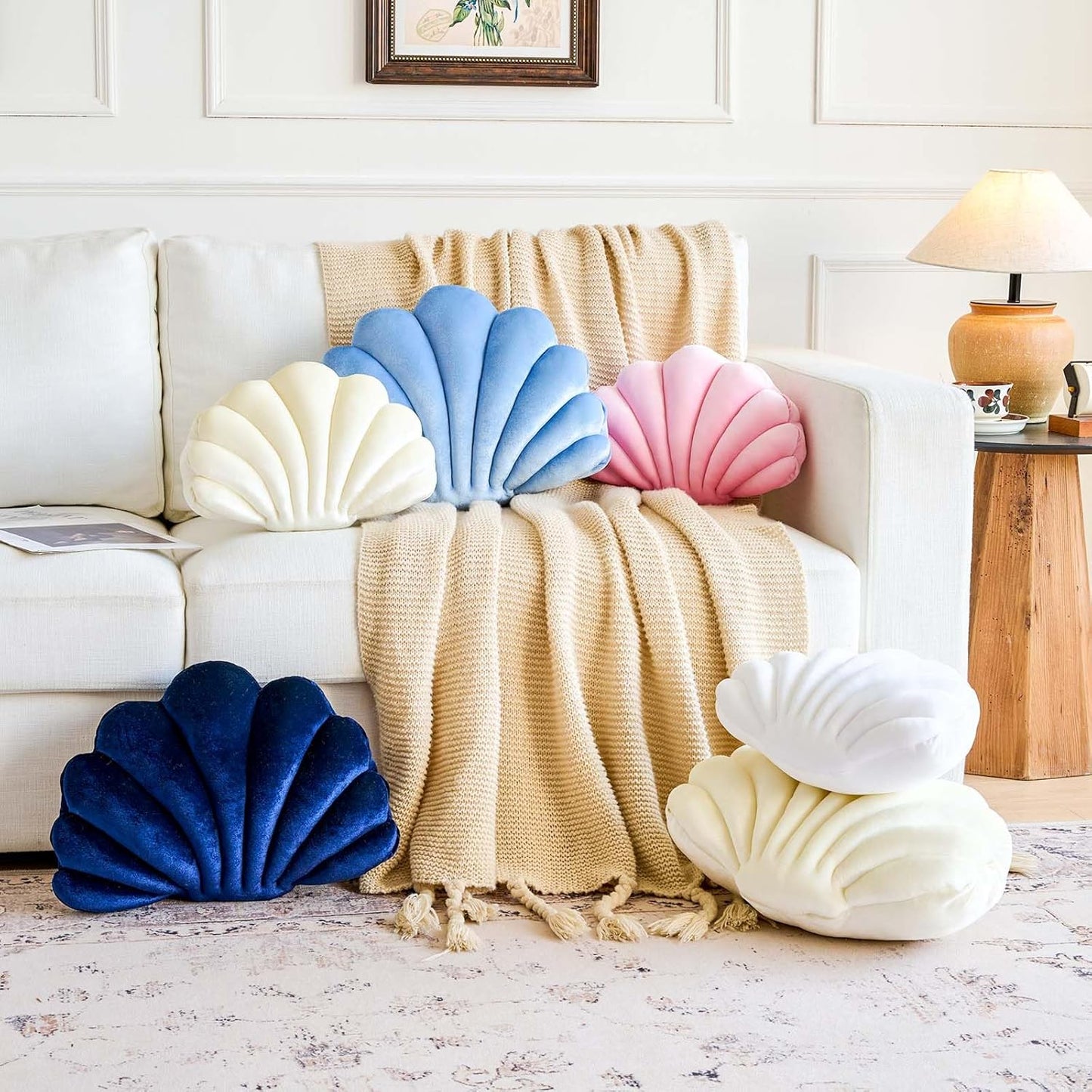 Pink Seashell Throw Pillows, Shell Shaped Throw Pillows, 13 Inch Soft Velvet Home Decorative Pillow Plush Cushion for Bed Couch Living Sofa Room Decor Accent Throw Pillow