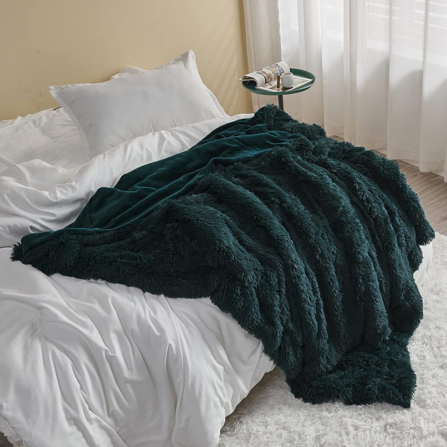 GONAAP Fuzzy Faux Fur Throw Blanket Twin Size Dark Teal Super Soft Cozy Plush Fuzzy Shaggy Blanket for Couch Sofa Bed (Dark Teal, Twin(60"x80"))