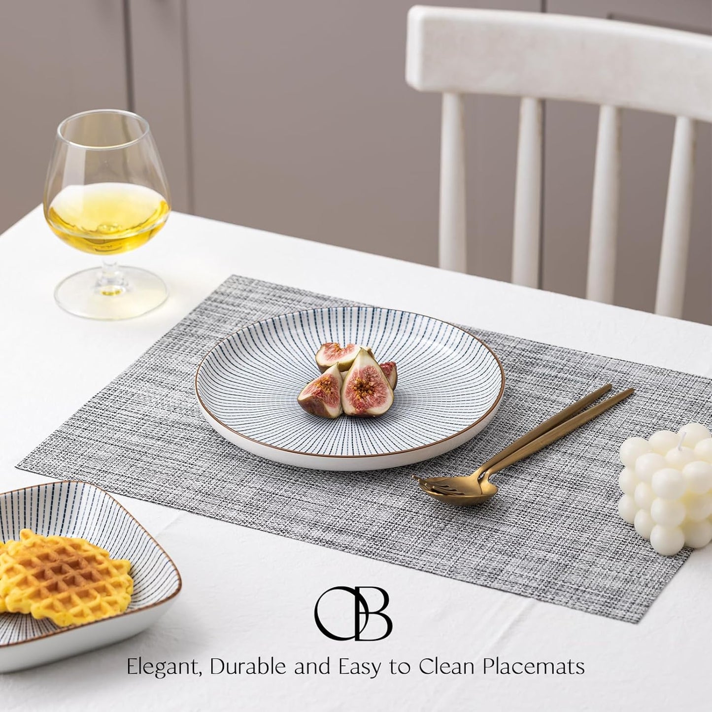 Placemats Set of 6 - Easy Clean Woven Vinyl Placemats for Dining Table, Indoor/Outdoor Place Mats, Washable PVC Table Mats（Gray）