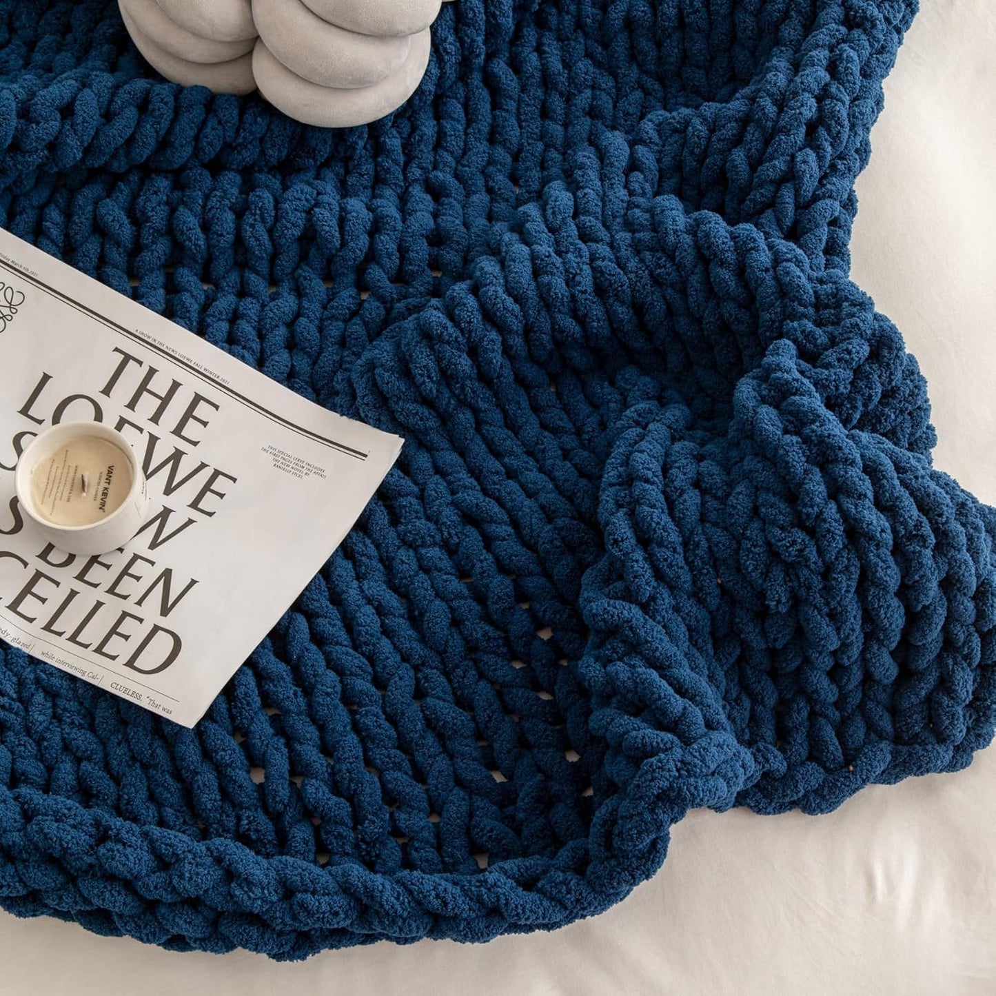 WESHIONGOO Chunky Knit Blanket Throw 40"*40" Knitted Throw Blankets for Couch Bed Fluffy Soft Blanket with Jumbo Chenille Yarn Thick 100% Handmade(Navy Blue)
