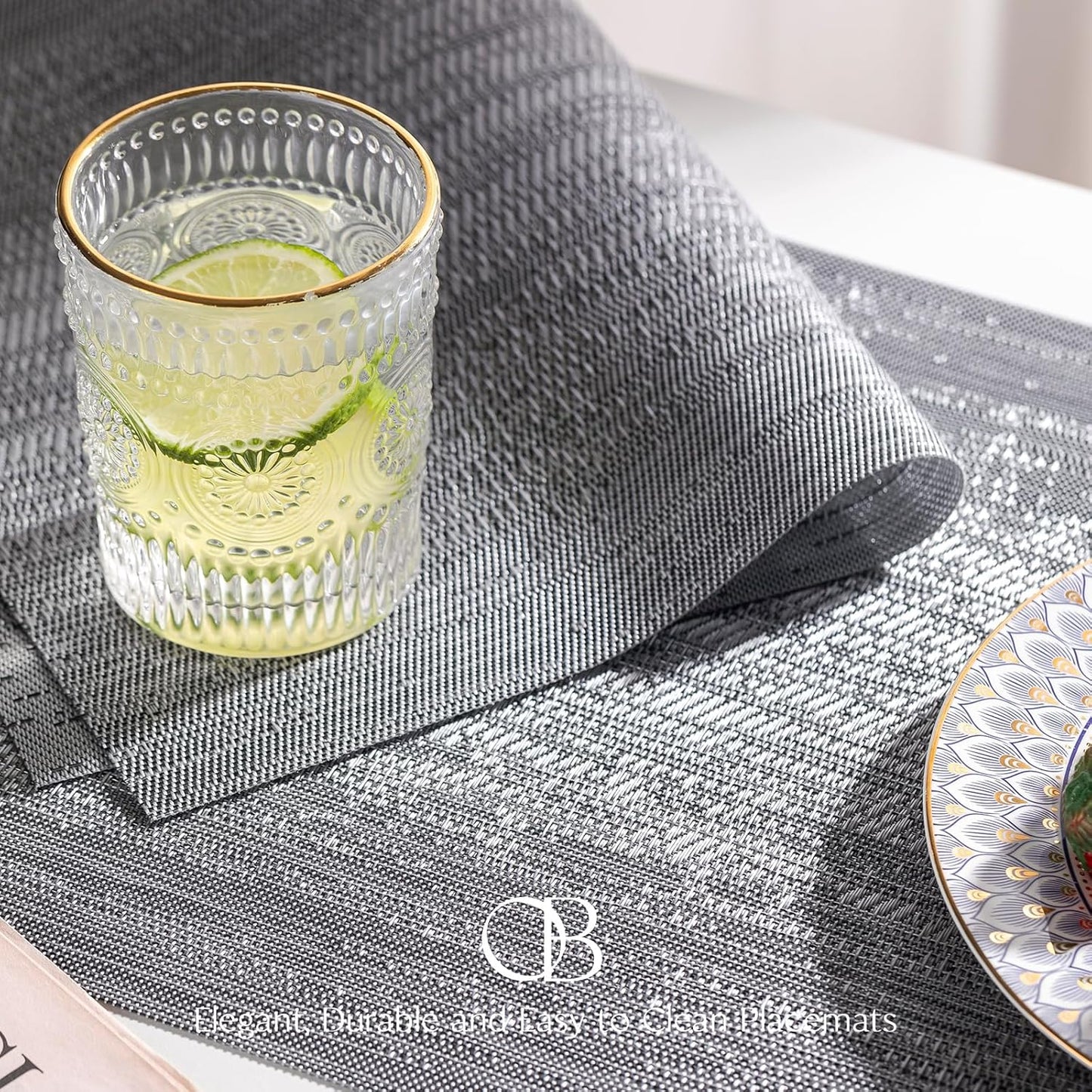 Placemats Set of 4 - Easy Clean Woven Vinyl Placemat for Dining Table, Indoor/Outdoor Place Mats, Washable PVC Table Mats（Gray）